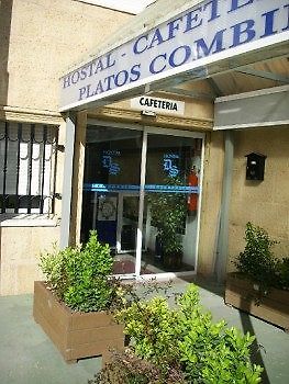 Hostal DS Velilla de San Antonio Buitenkant foto